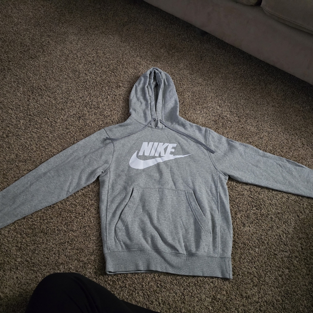 Nike Men's Heather Gray Hoodie